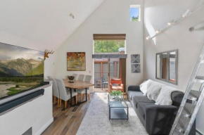 Luxury Condo - Open for Bluegrass Telluride